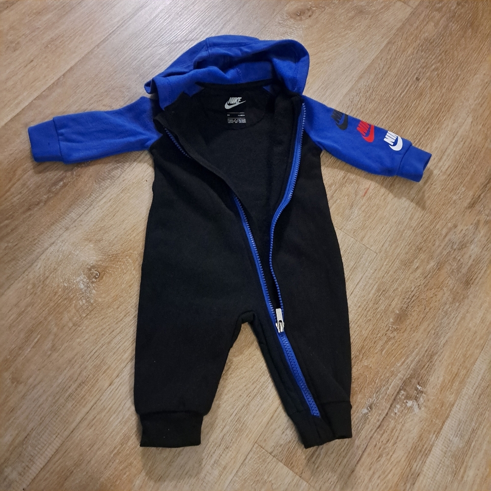 Nike Baby`s Futura Hooded Longsleeves Full Zipper One Piece Coverall Size 6M